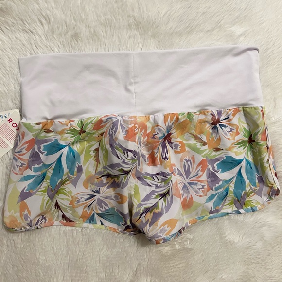 Roxy Endless Summer Printed Board Shorts - Picture 10 of 12